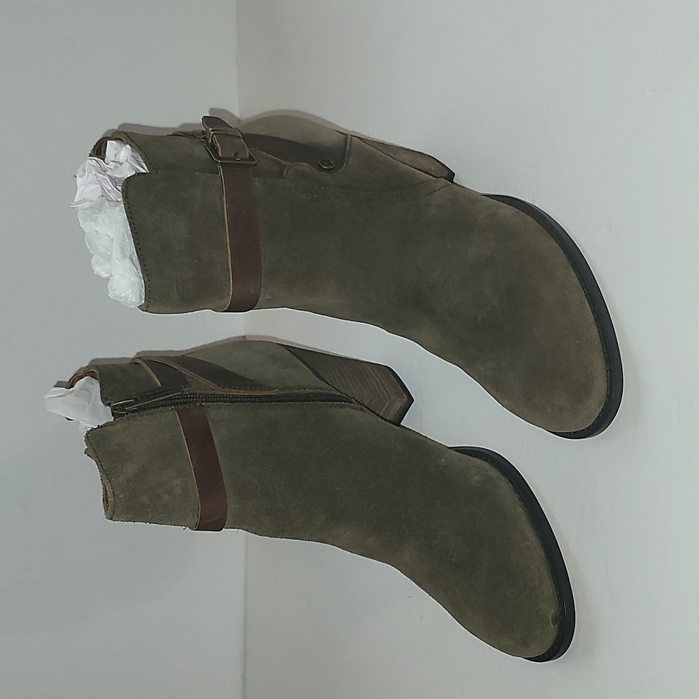 Ivanka Trump Olive Suede Leather Zip High Heel Ankle Boots Womens Sz 8.5